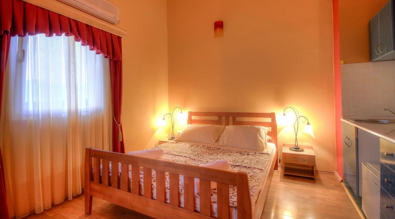 Apart hotel Samardzic Tivat Kamer foto